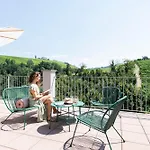 Asilo In Barolo