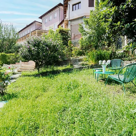 ゲストハウス Asilo In 3*