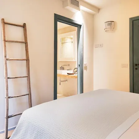 Asilo In 3* Бароло