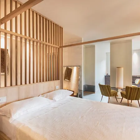 Asilo In ゲストハウス バローロ