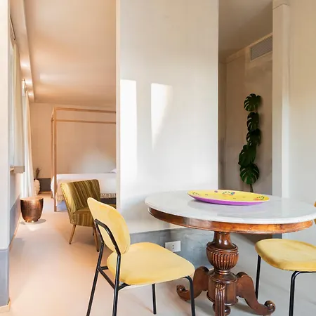 Asilo In 3* Бароло