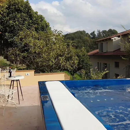 Asilo In ゲストハウス 3*